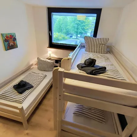 Osternest - Gemuetlich, Familienfreundlich, Pool, Sauna, Elektrokamin, Wlan Nahe Dem Skiliftkarussell Winterberg