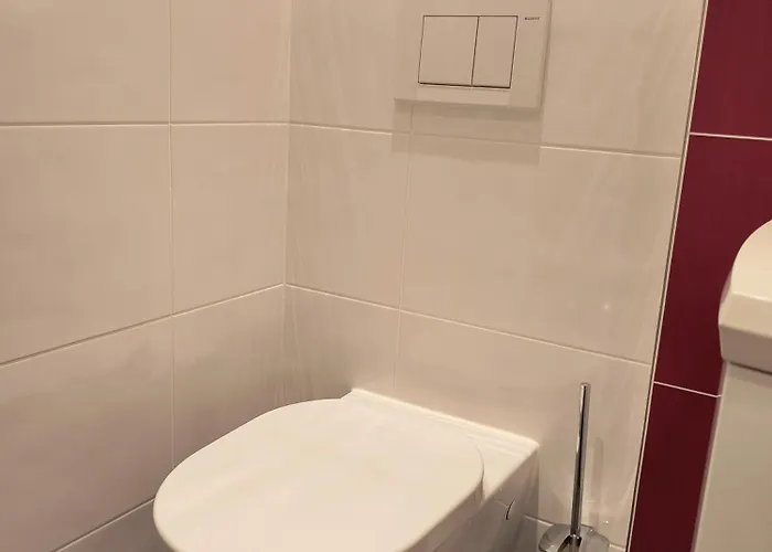 Osternest - Gemuetlich, Familienfreundlich, Pool, Sauna, Elektrokamin, Wlan Nahe Dem Skiliftkarussell Appartement Winterberg